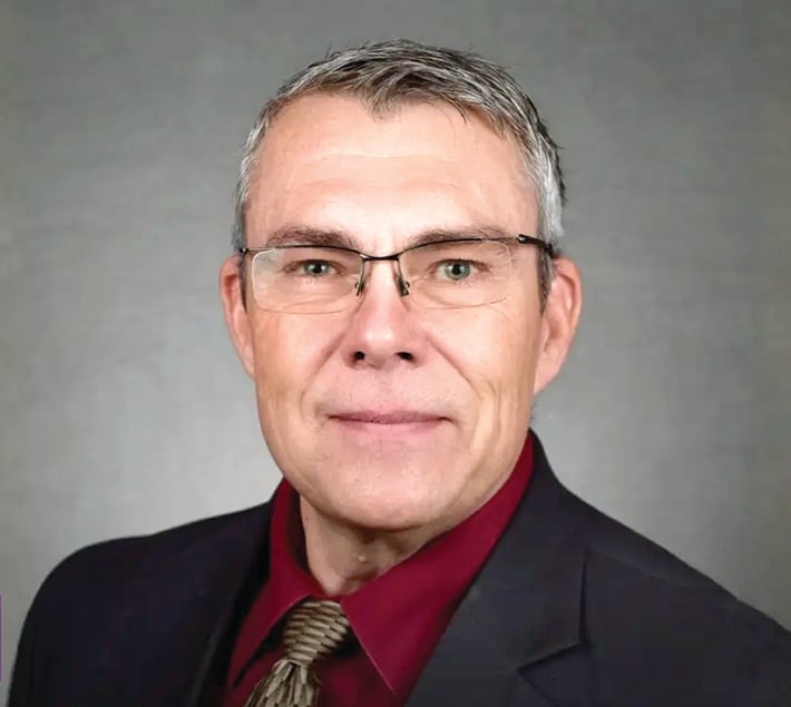 Benedict’s Vosburg wins the Association for Education in Journalism and Mass Communication Teaching Award