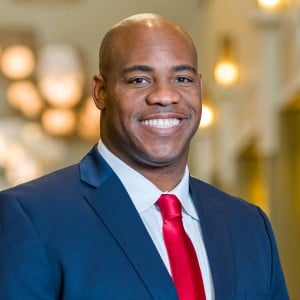 Anton Gunn inducted into National Speakers Hall of Fame