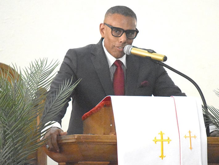 Zion Baptist Church installs new pastor